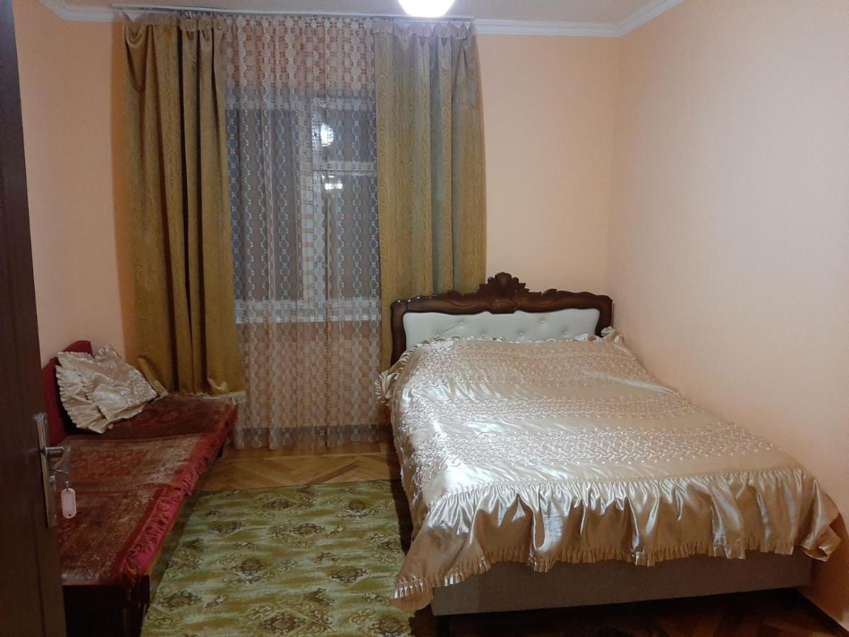 Anna B&B Dilijan Bagian luar foto